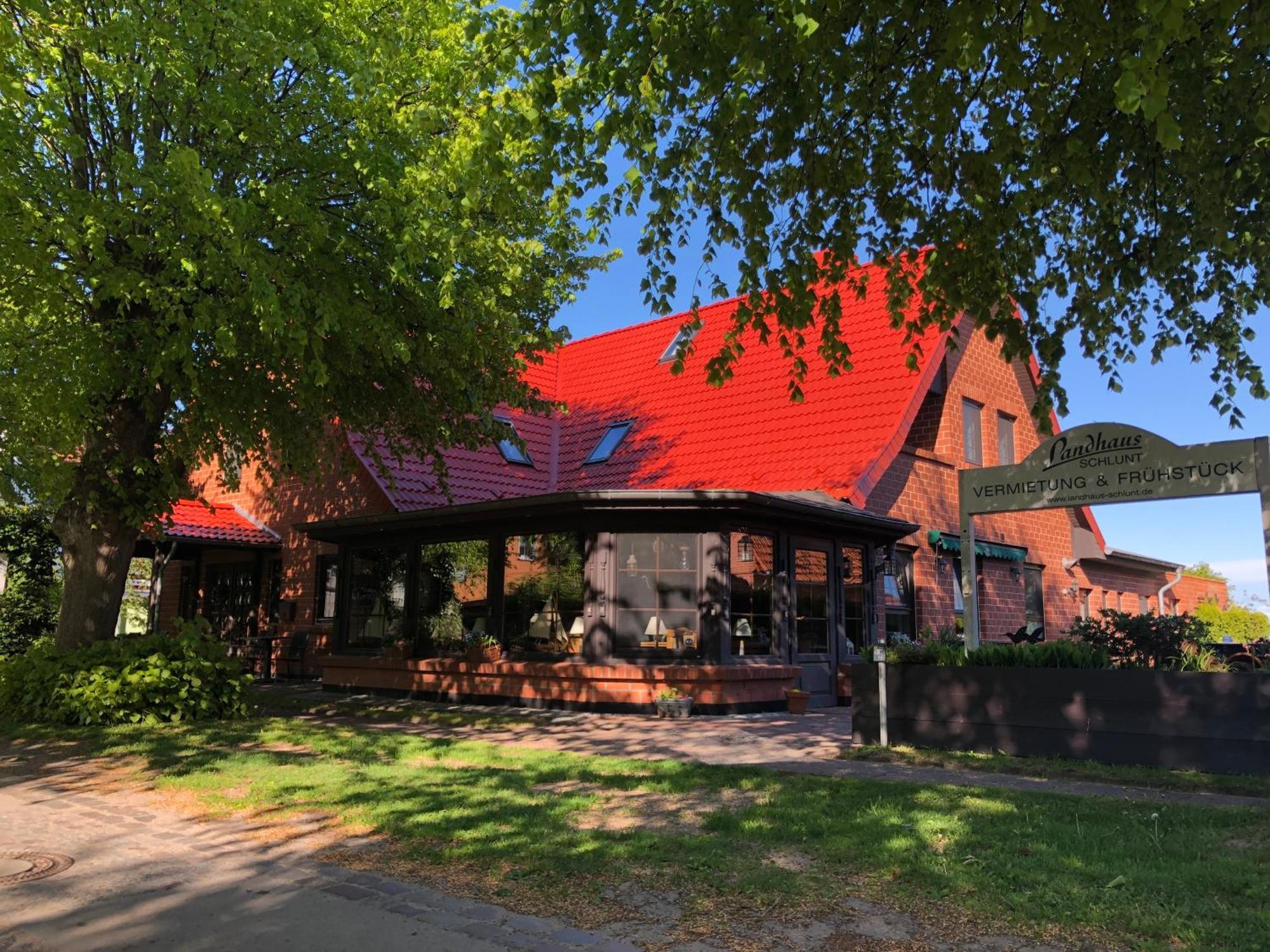 Landhaus Schlunt Вустров Екстериор снимка