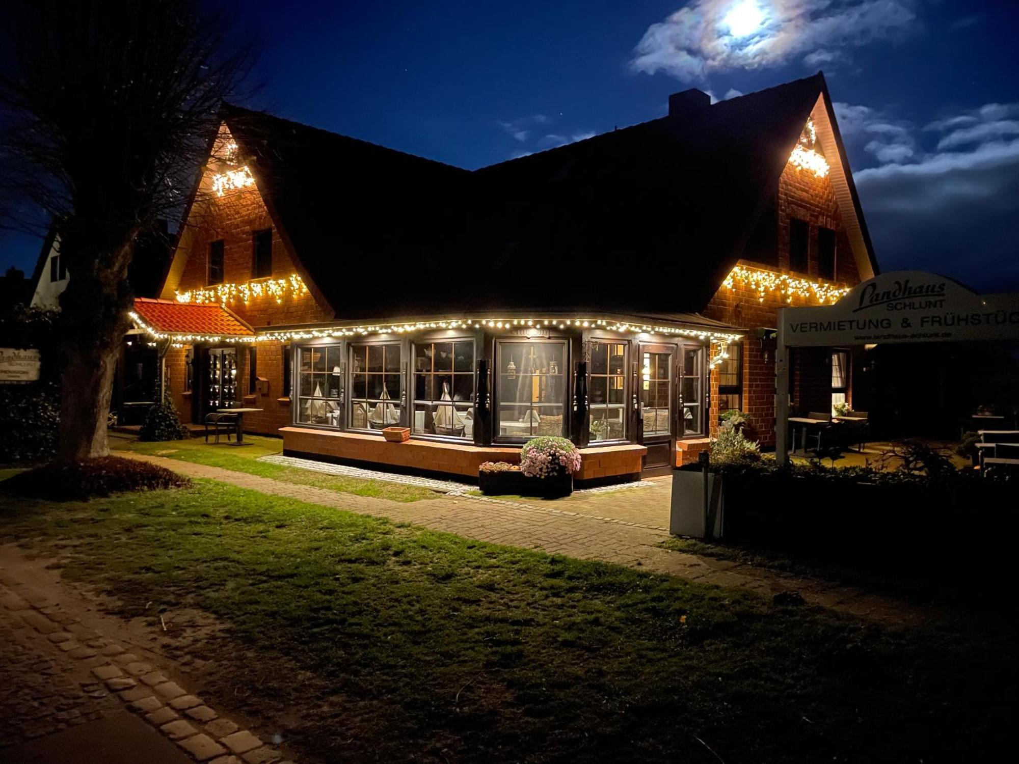 Landhaus Schlunt Вустров Екстериор снимка