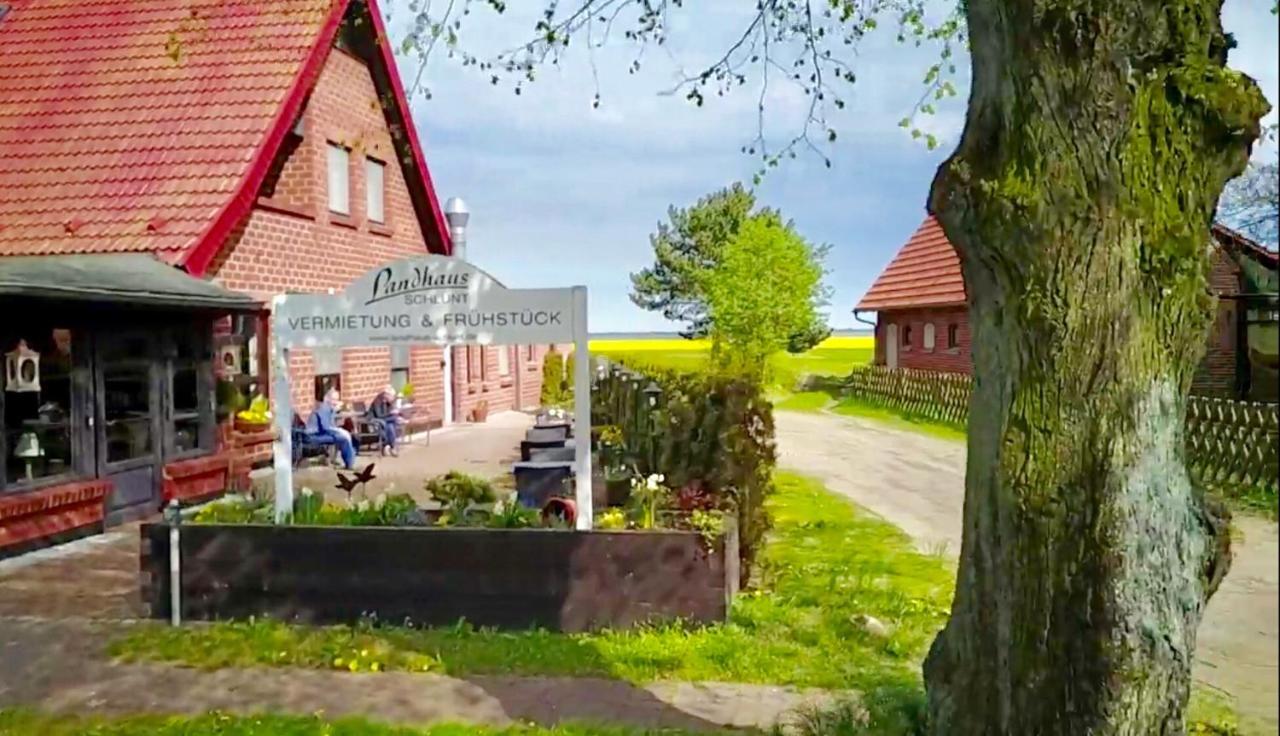 Landhaus Schlunt Вустров Стая снимка
